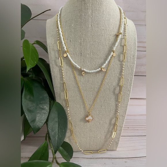 White & Gold Multi-chains Necklace Set - Layered Boho Necklace - Trendy Necklace - Picture 2 of 9